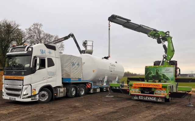Cryogenic Storage Gas Tank Transport