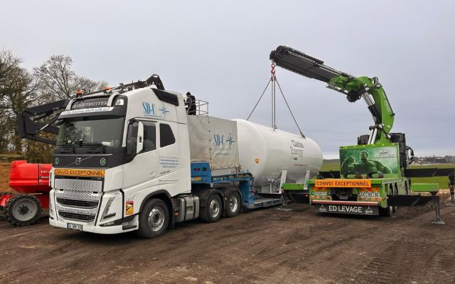 Cryogenic Storage Gas Tank Transport