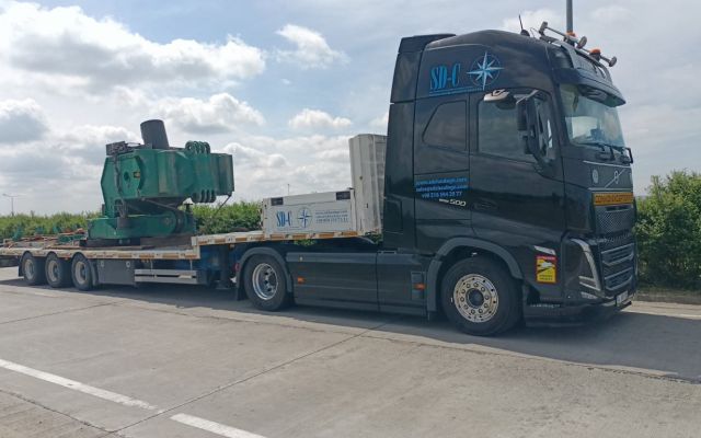 Crane Part Transport